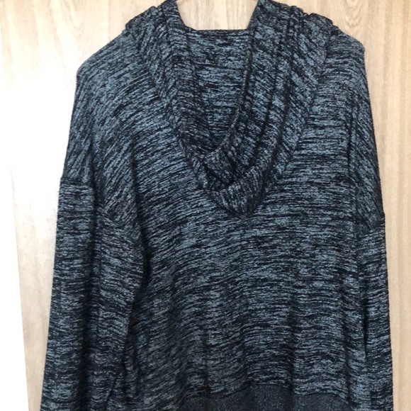 Soft GAP hoodie - Picture 4 of 4